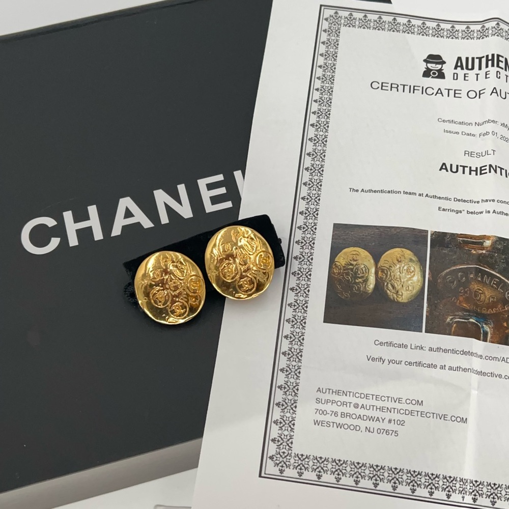 CHANEL Gold Embossed Disc Clip On Earrings Circa 1993 Excellent Condition w/COA